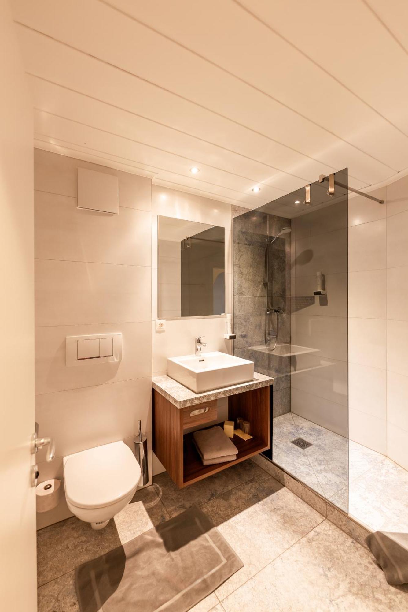 Gastagwirt Hotel Eugendorf Kültér fotó