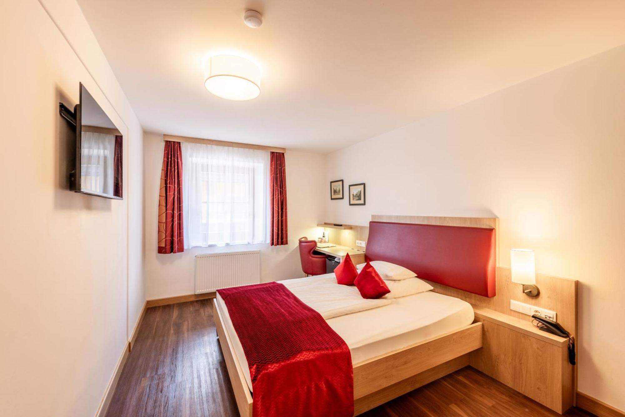 Gastagwirt Hotel Eugendorf Kültér fotó